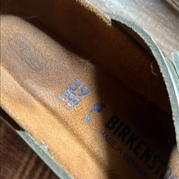 Birkenstock Metallic Silver Sandals - Picture 3 of 6